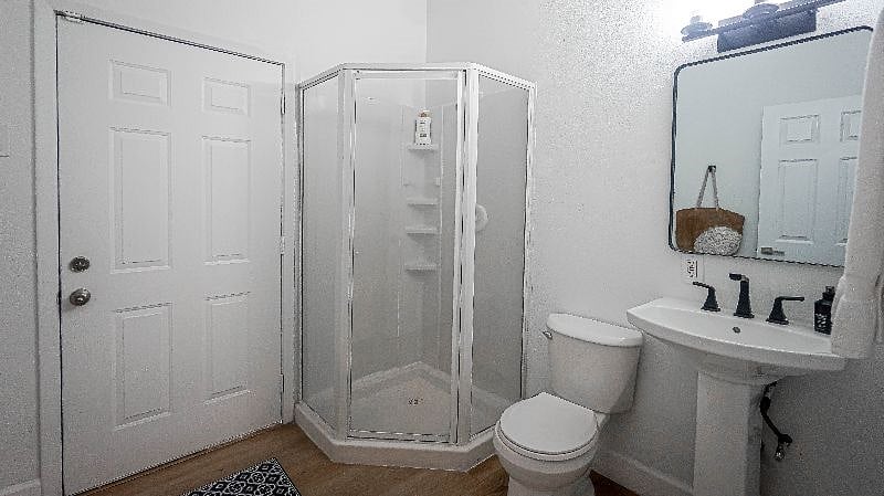 Photo 16
