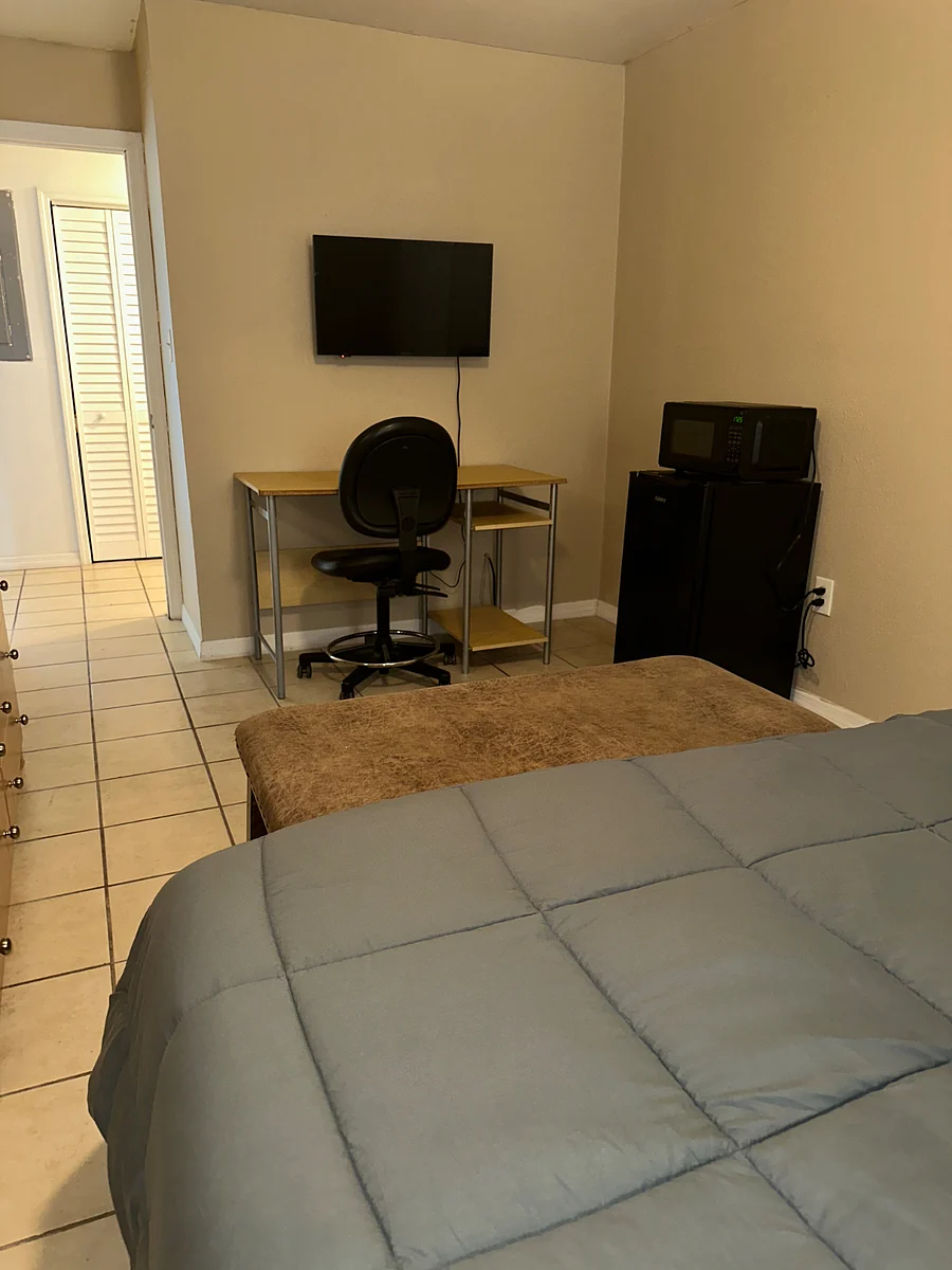 Photo 6
