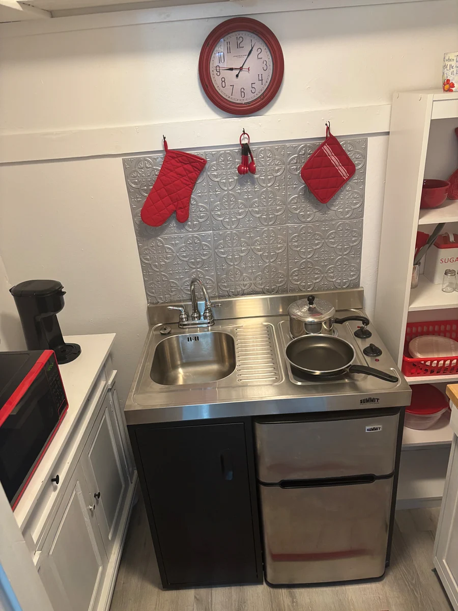 Photo 33