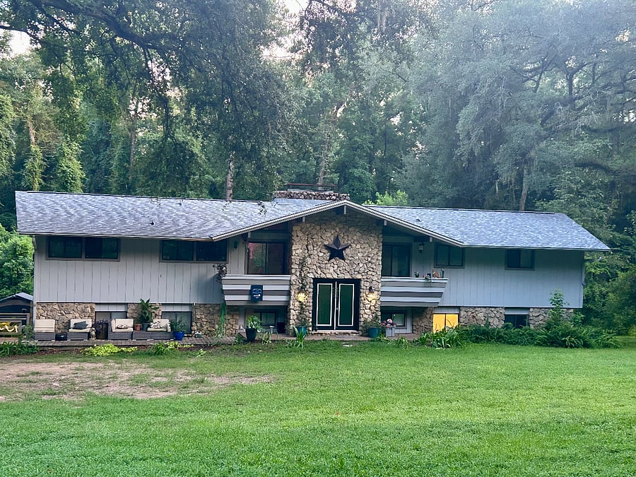 Main Photo