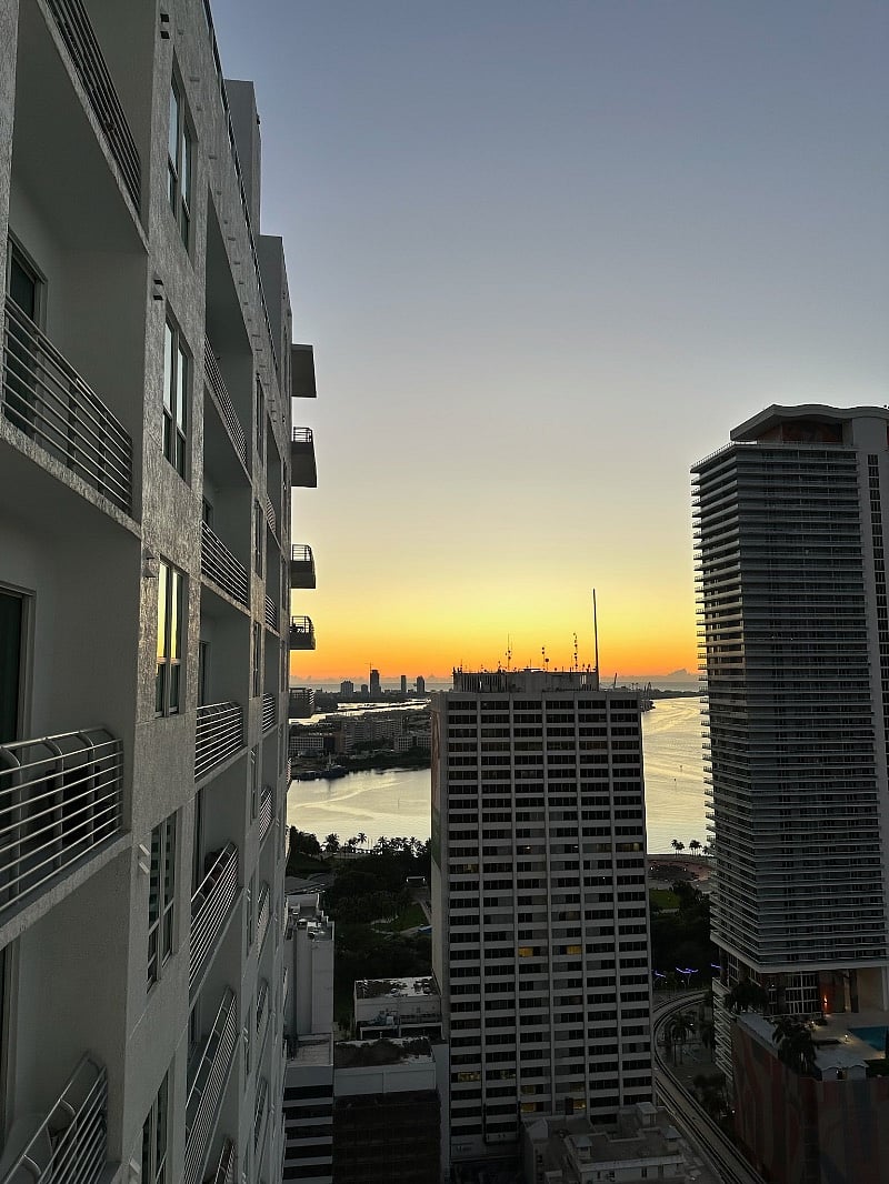 Photo 33