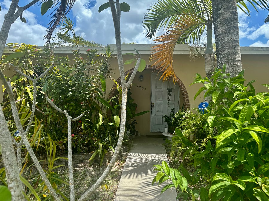 Main Photo