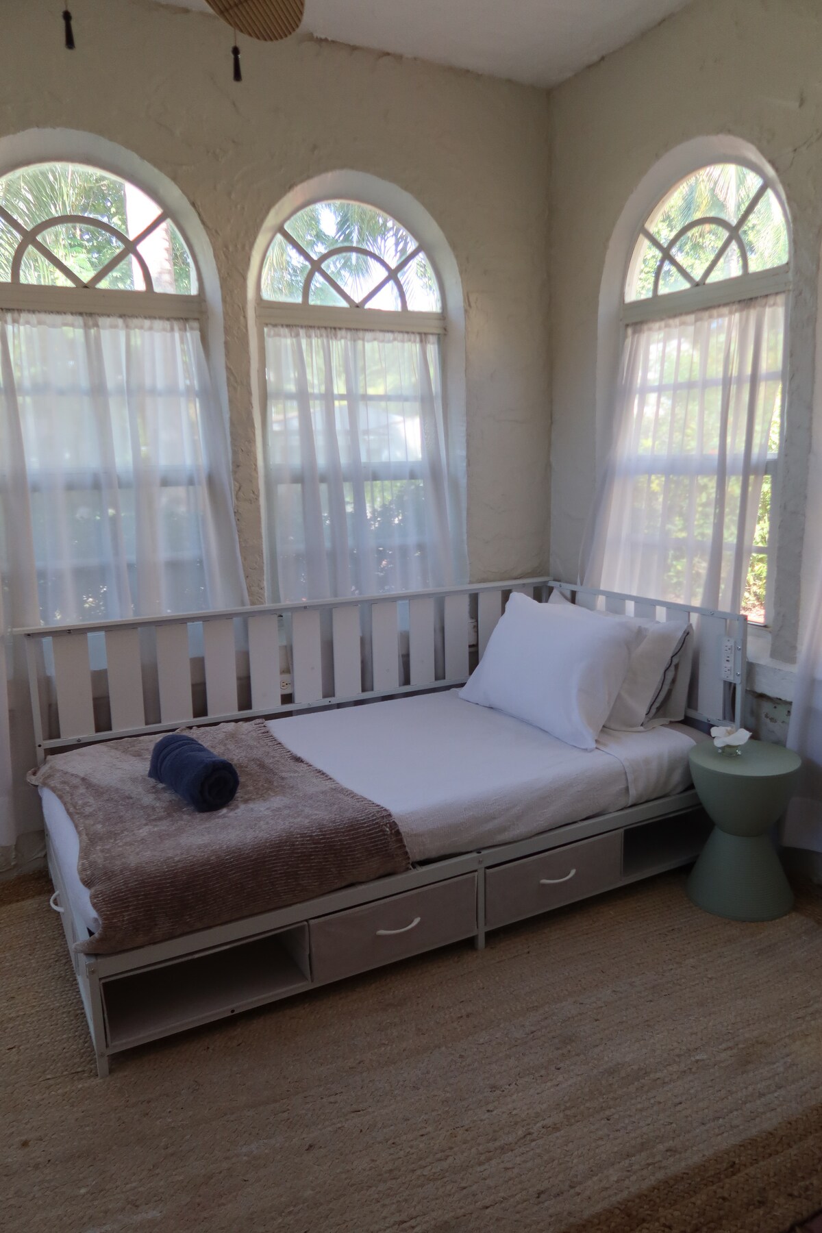 Photo 48
