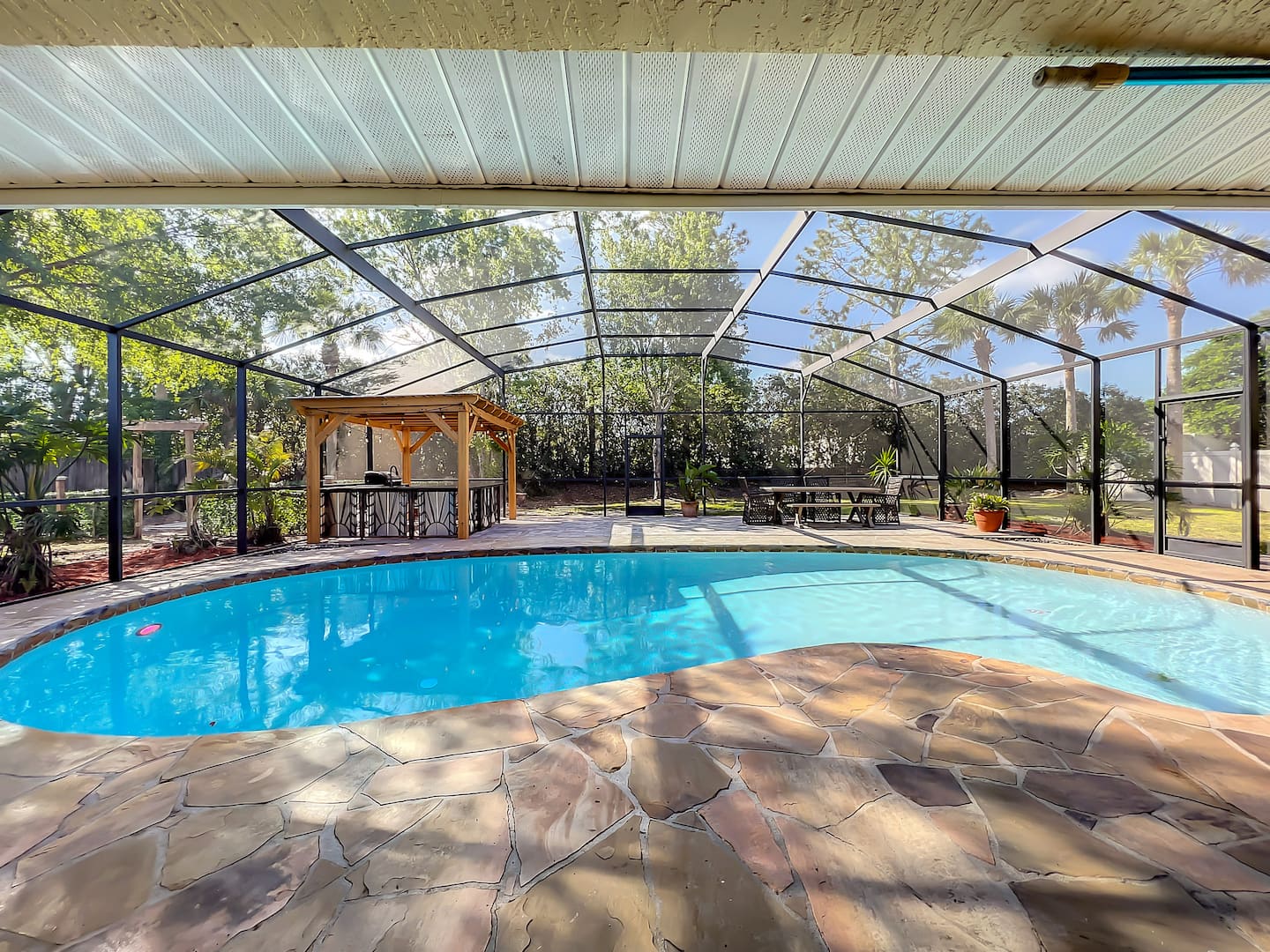 Photo 60