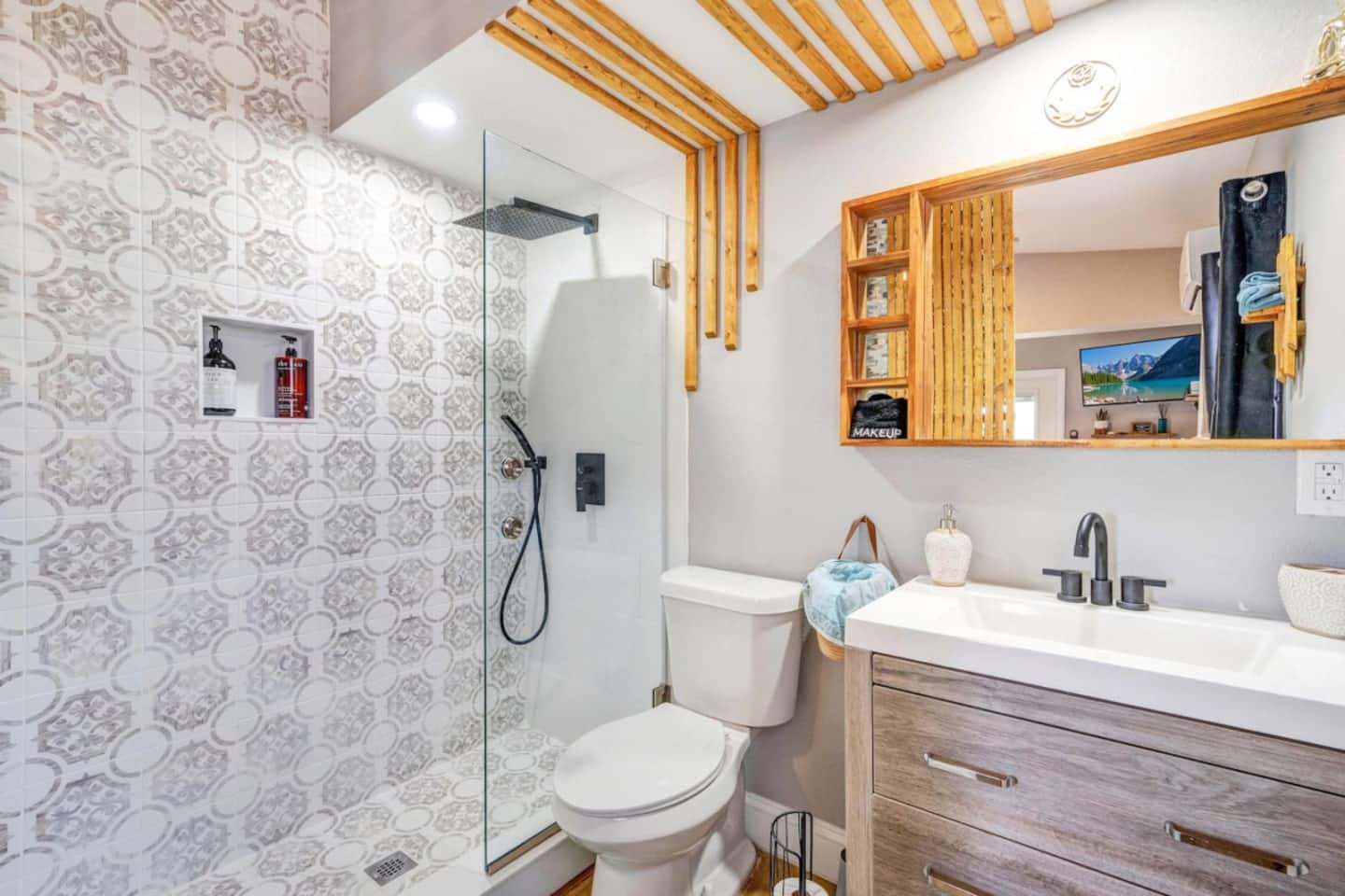 Photo 7