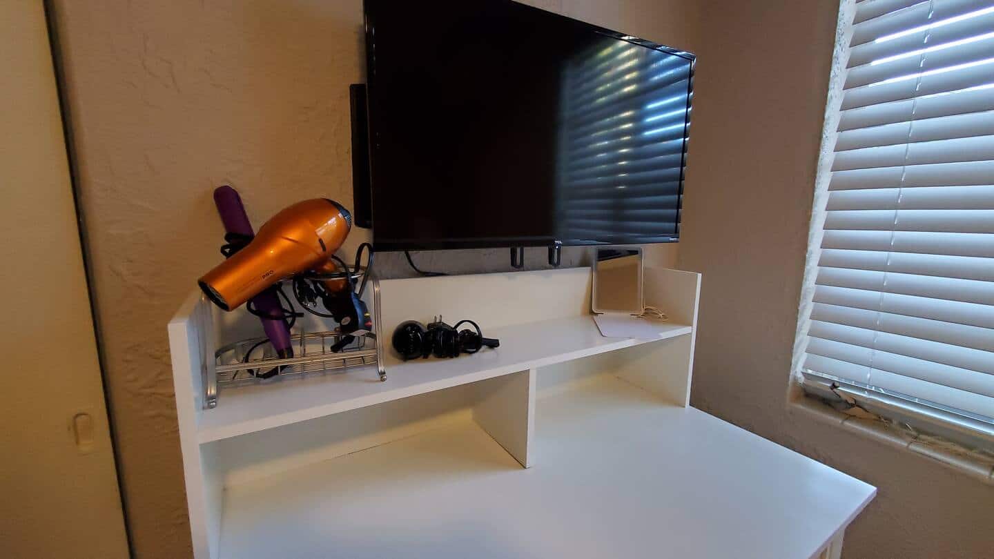 Photo 10