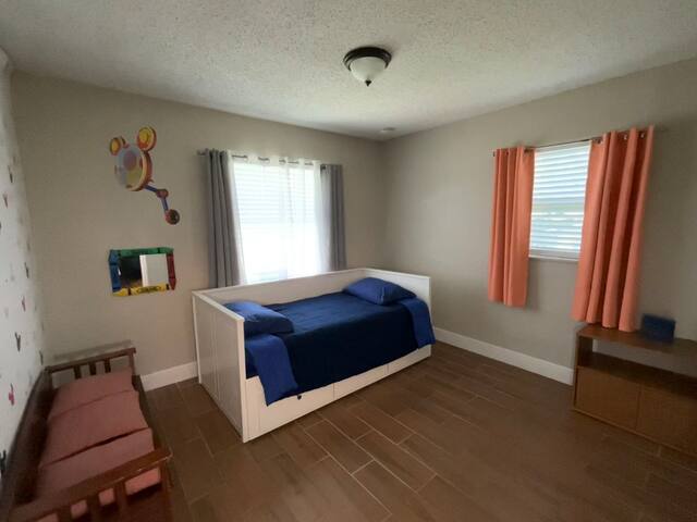 Photo 25
