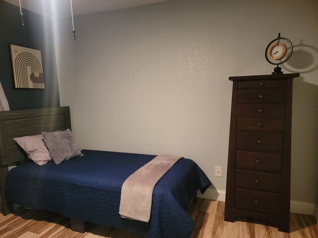 Photo 33