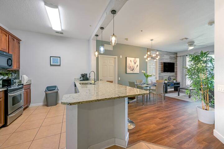 Main Photo
