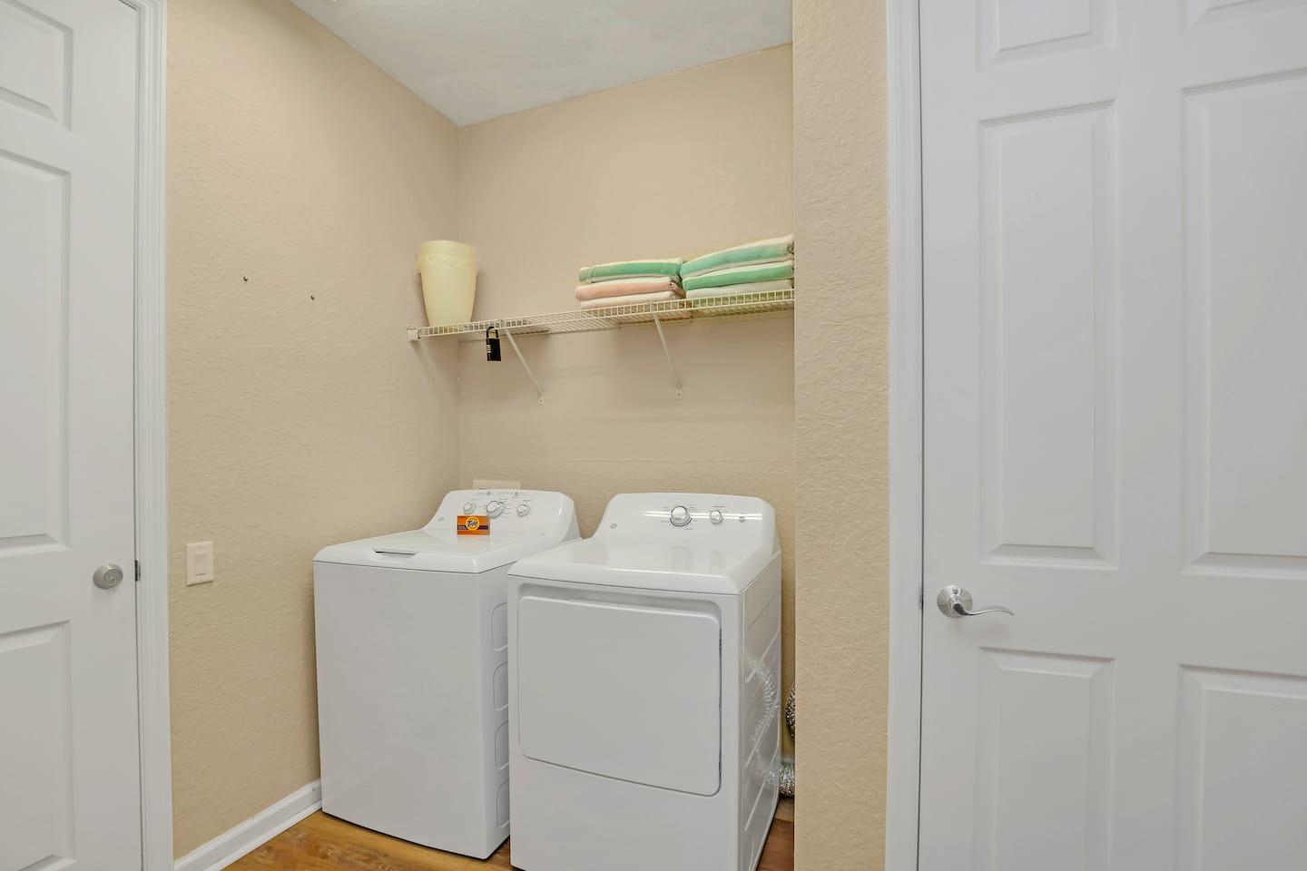 Photo 25
