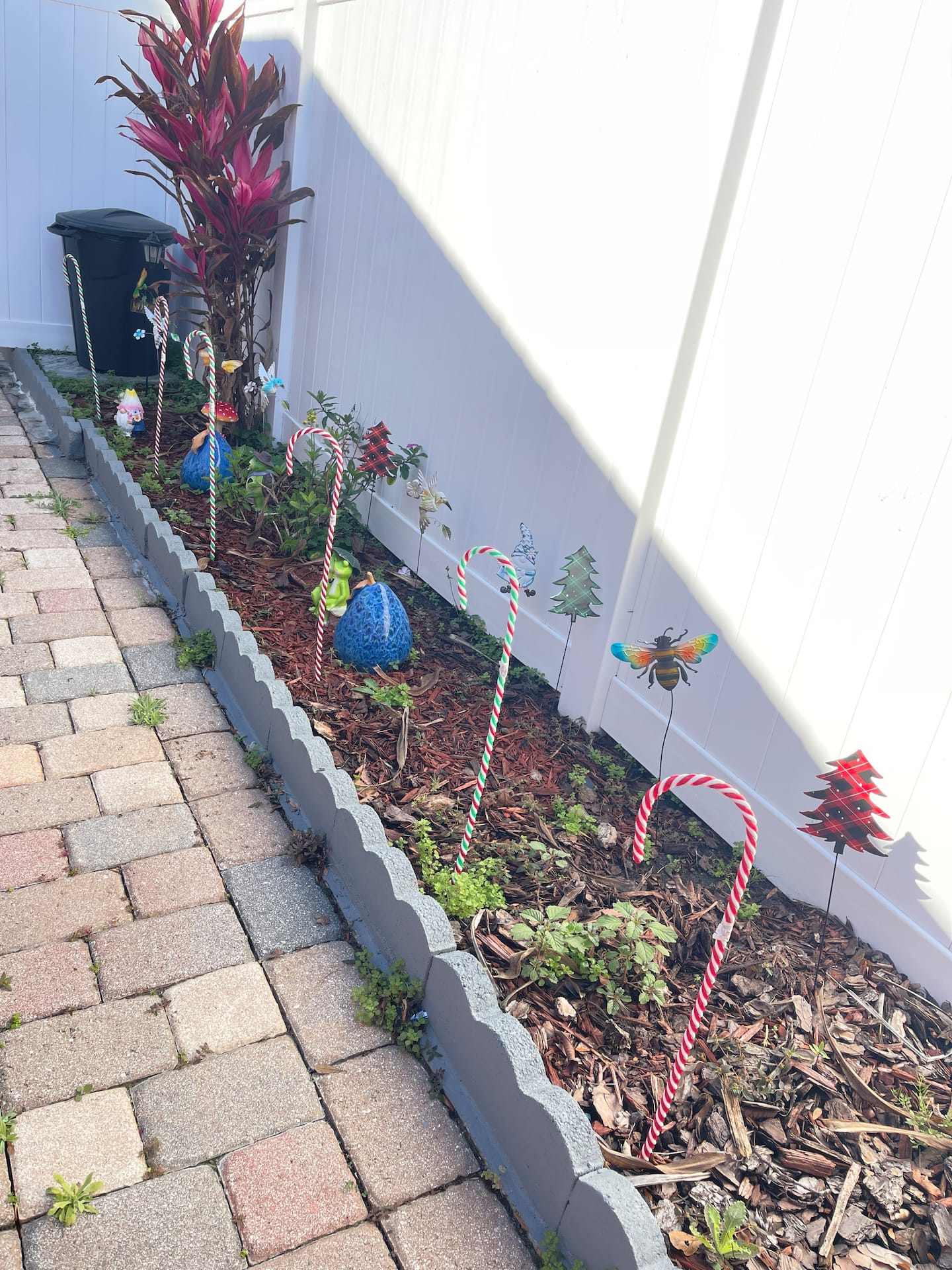 Photo 44
