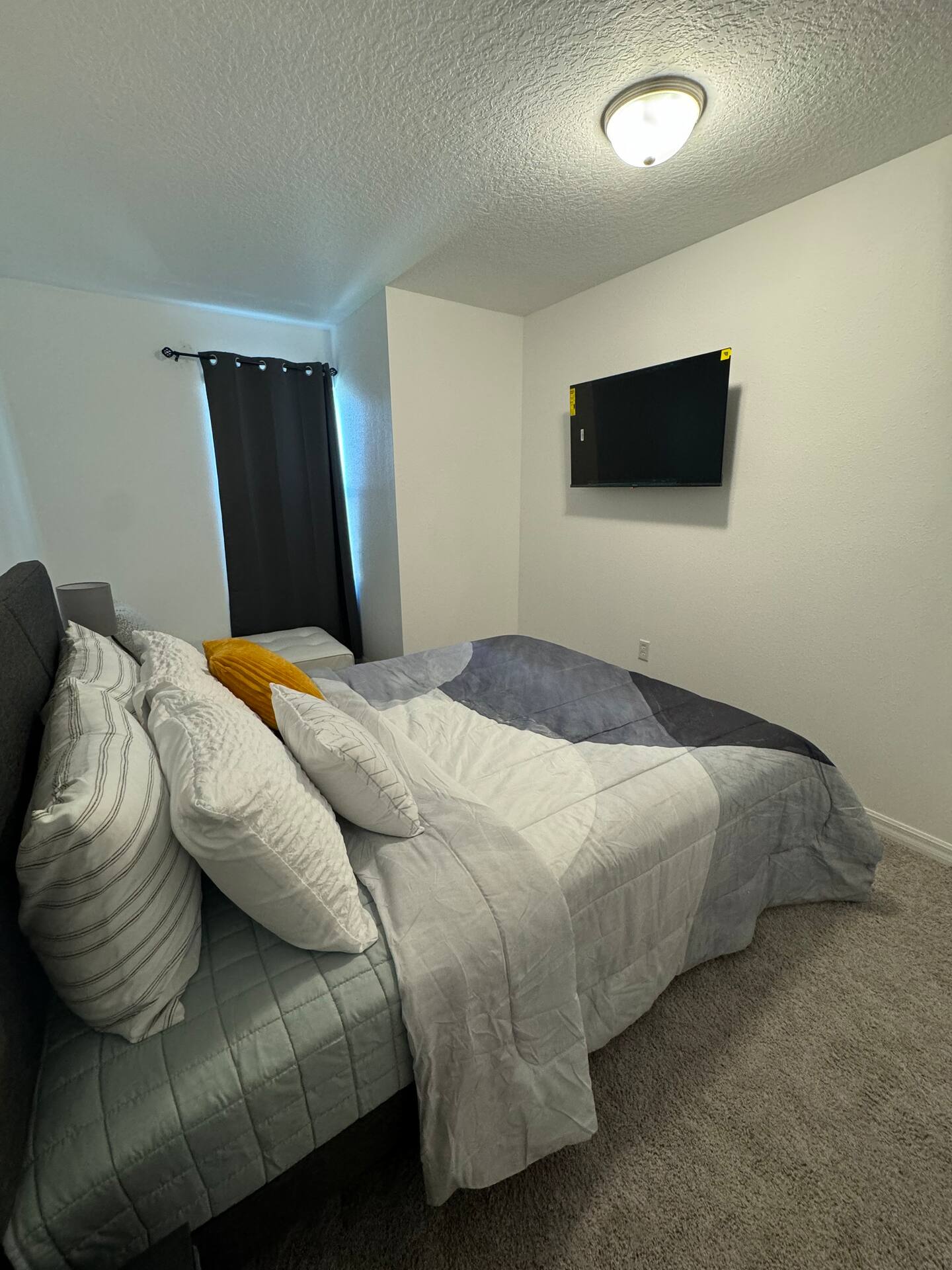 Main Photo