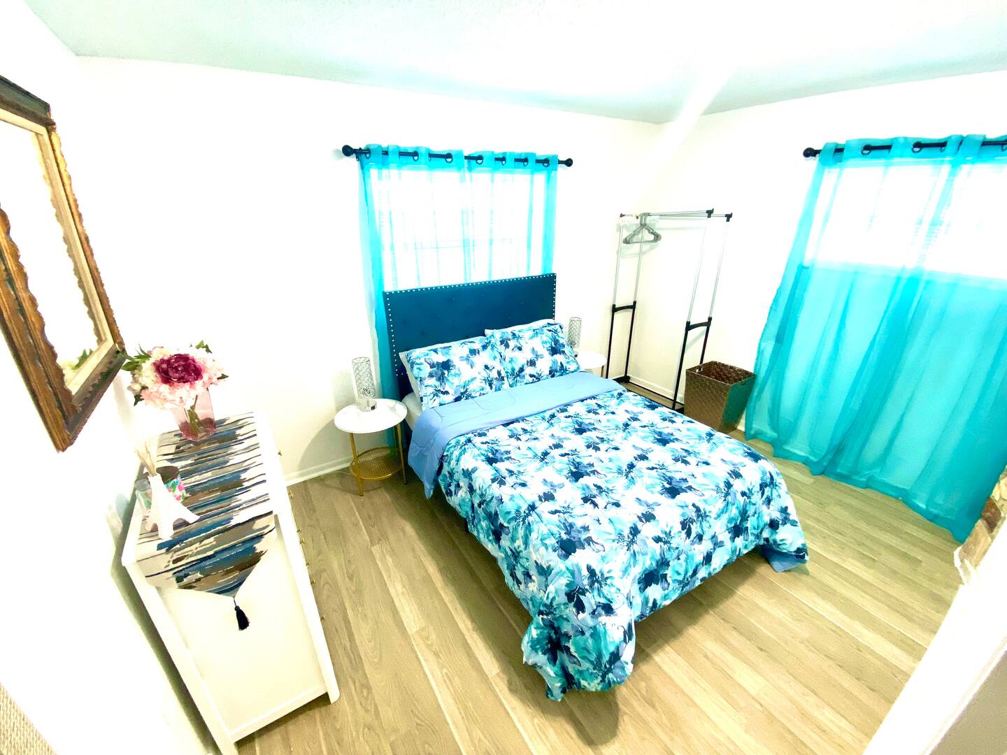 Photo 8