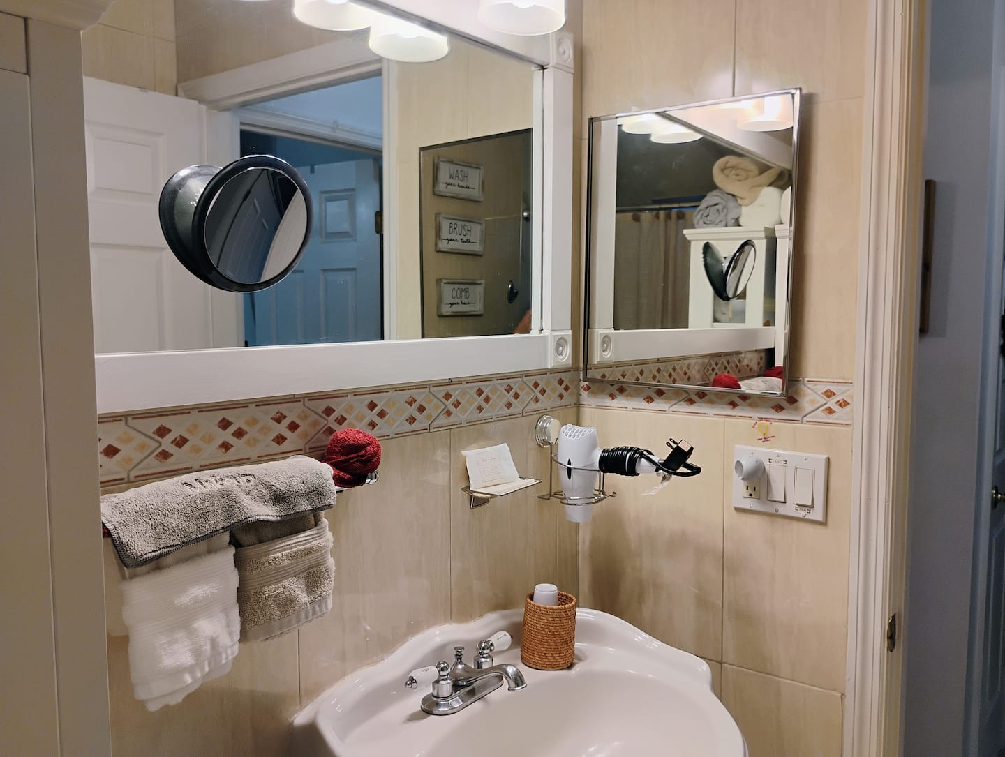 Photo 31