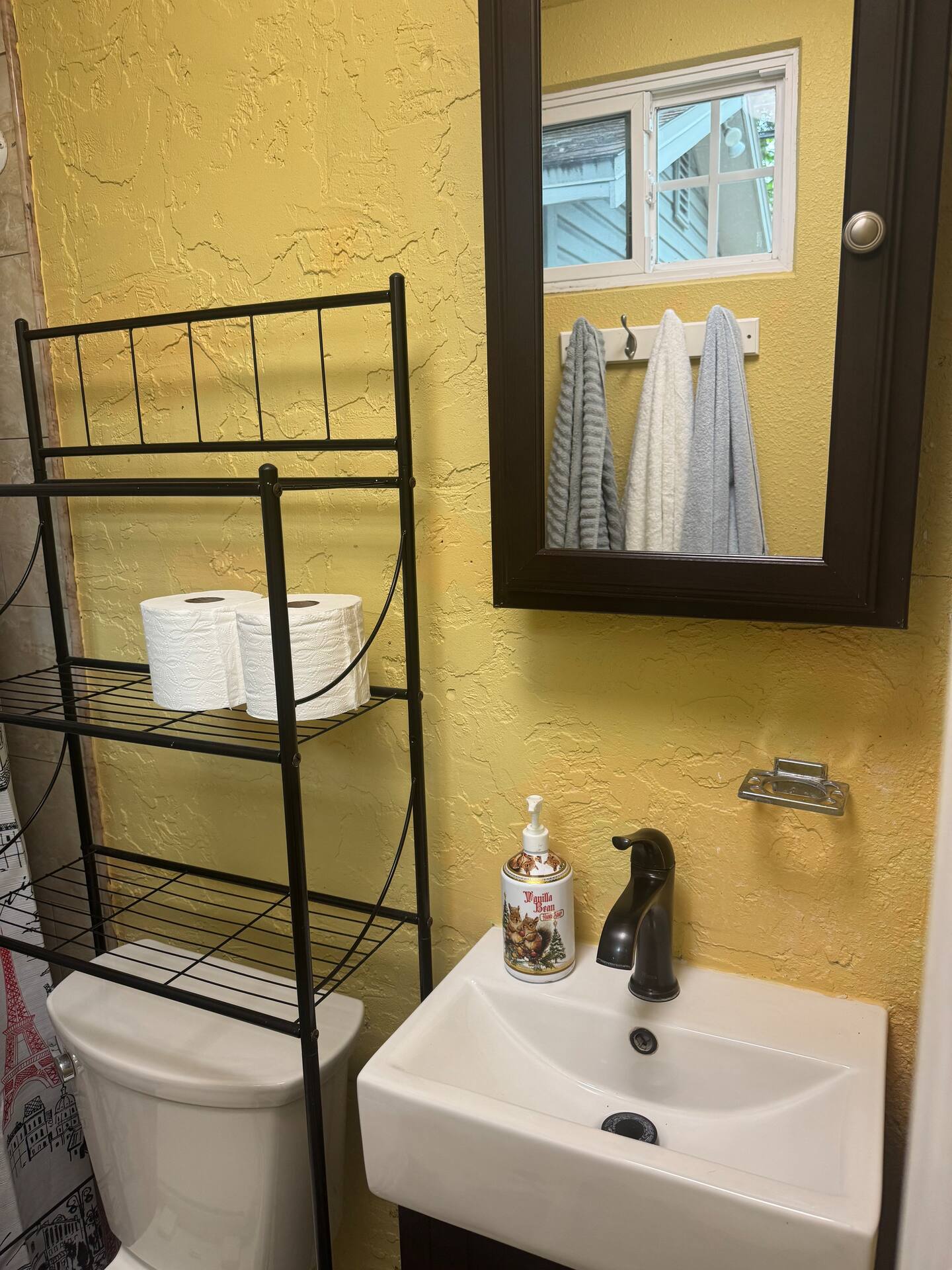 Photo 12