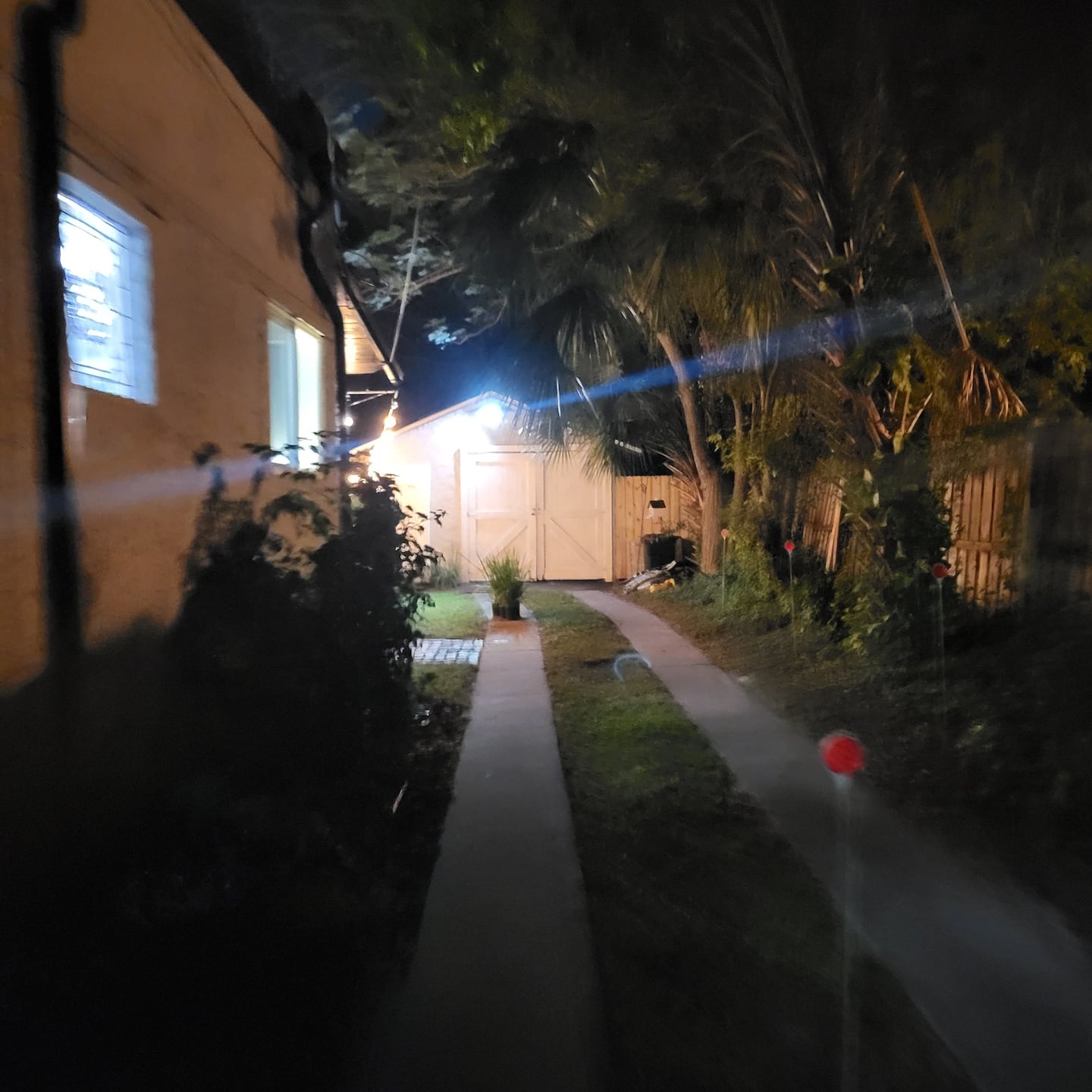 Photo 33