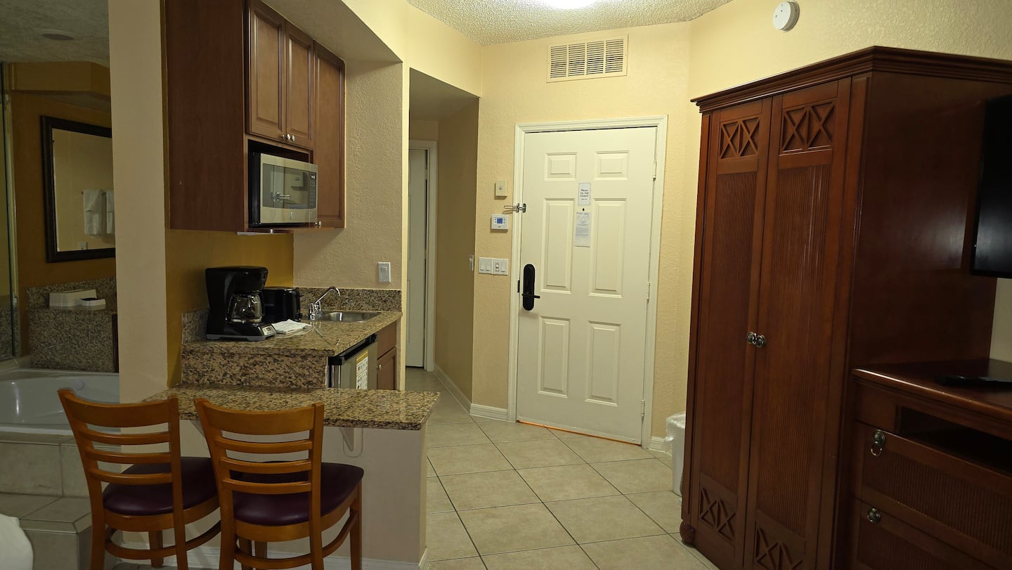 Photo 43