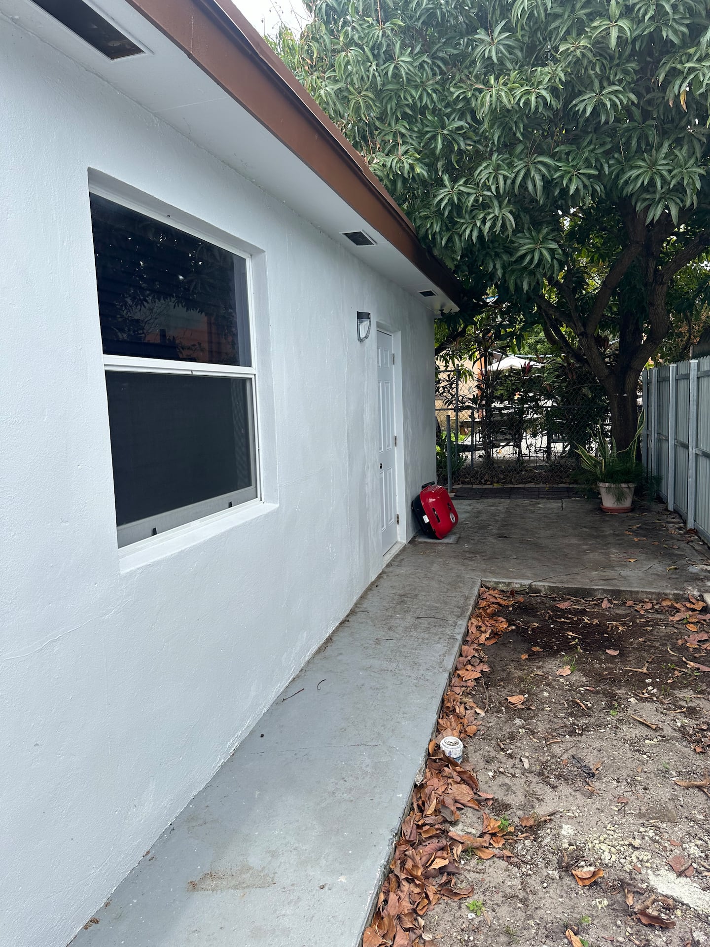 Photo 48