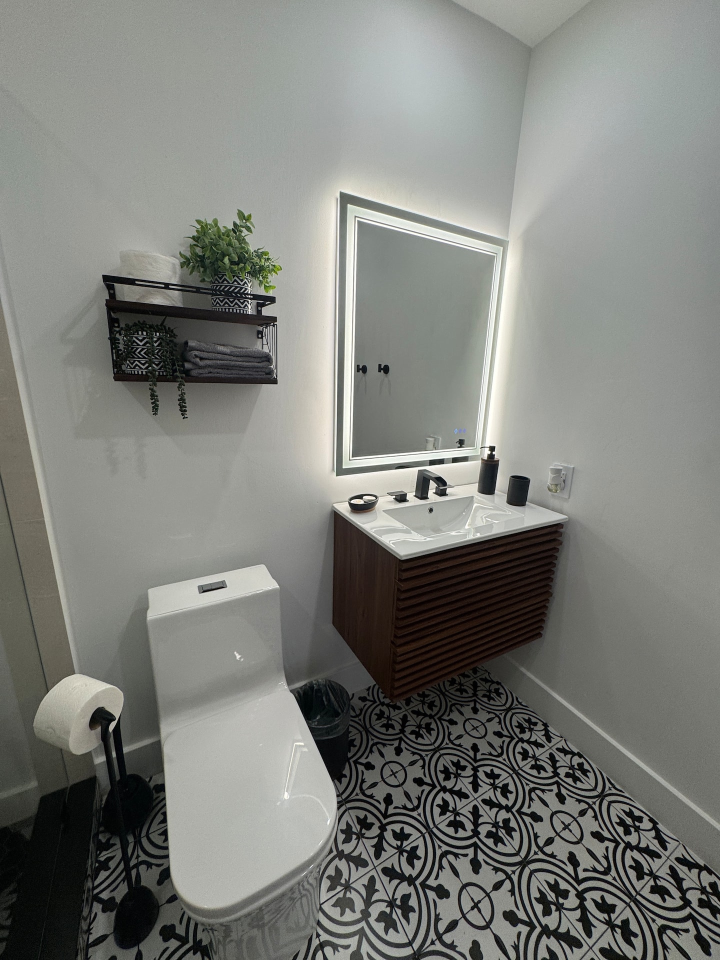 Photo 18