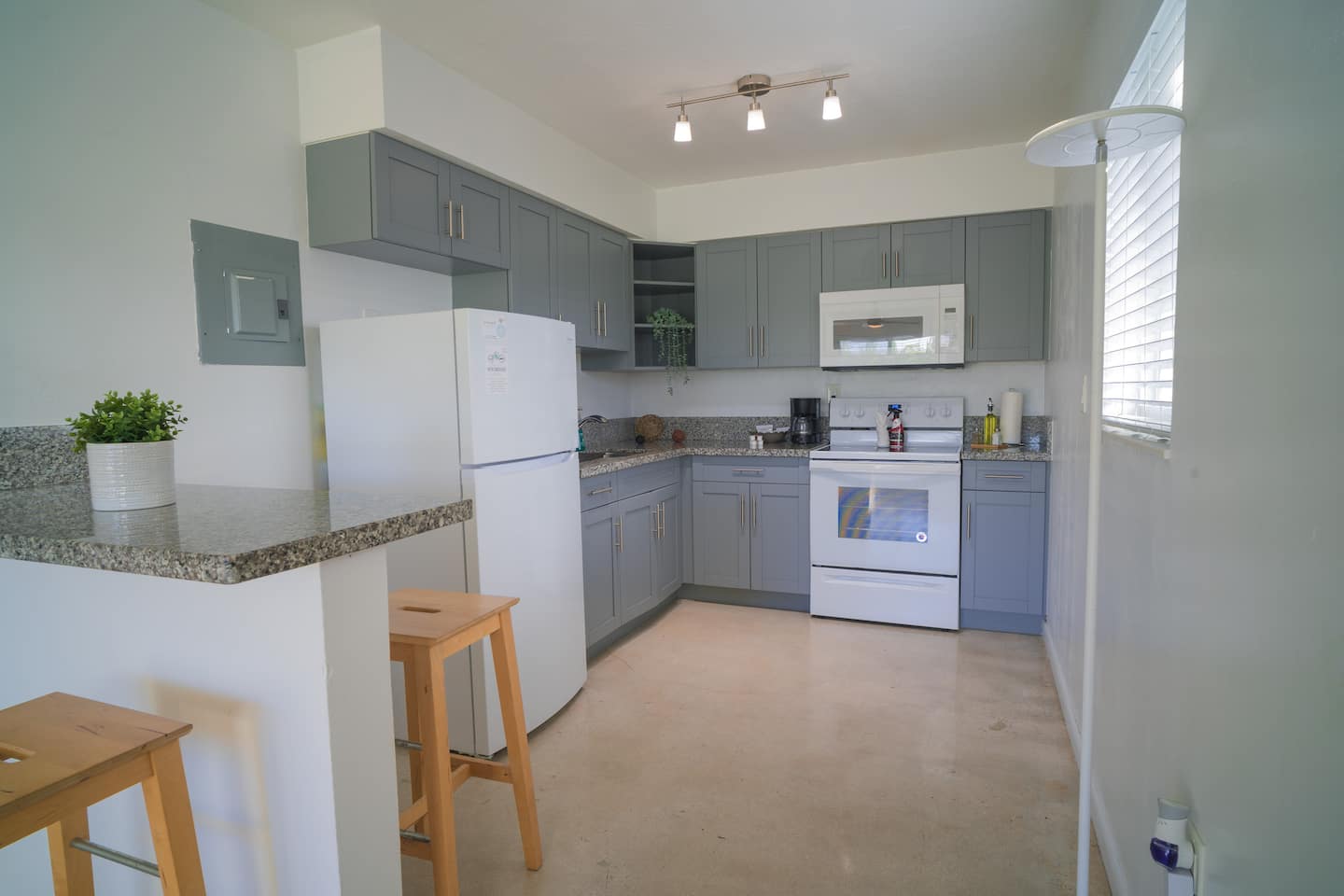 Photo 19
