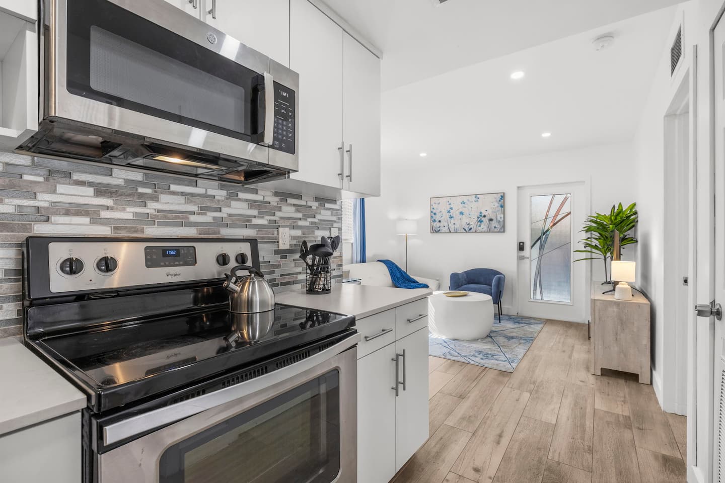 Main Photo