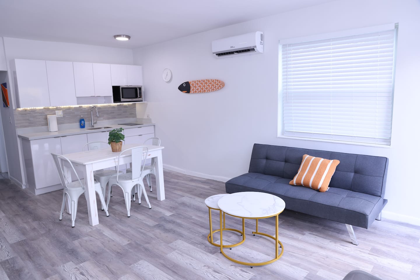 Main Photo