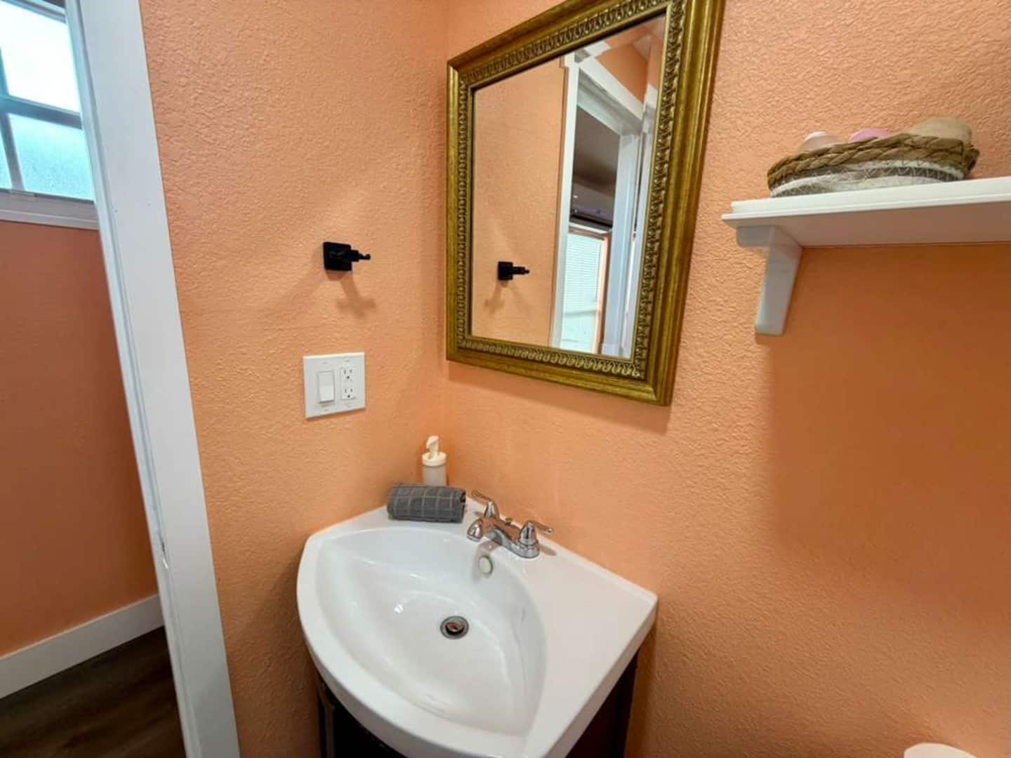 Photo 18