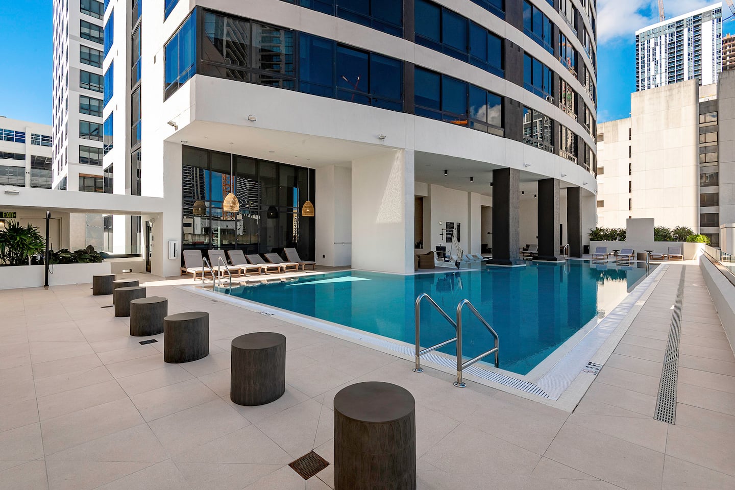 Main Photo