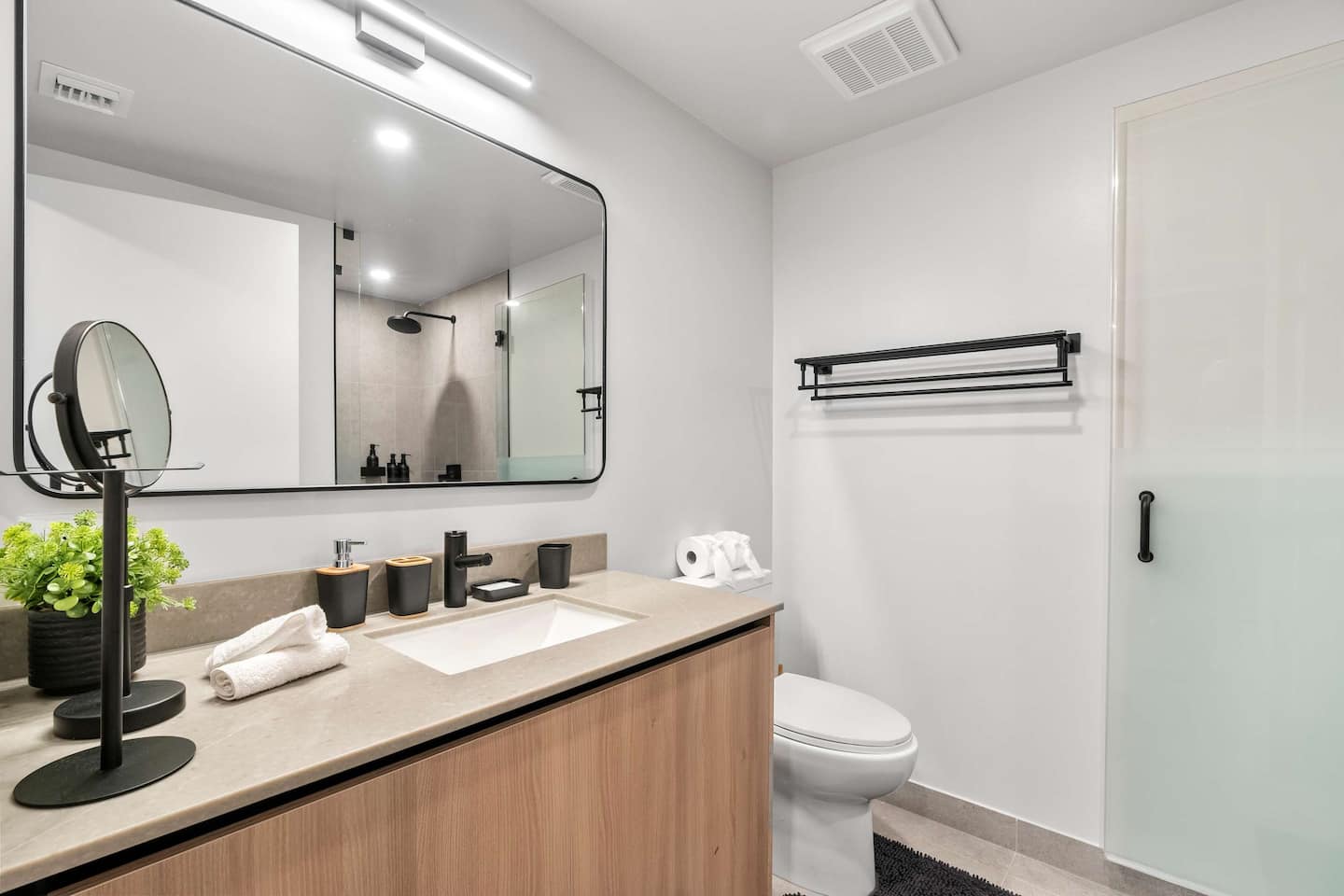Photo 65