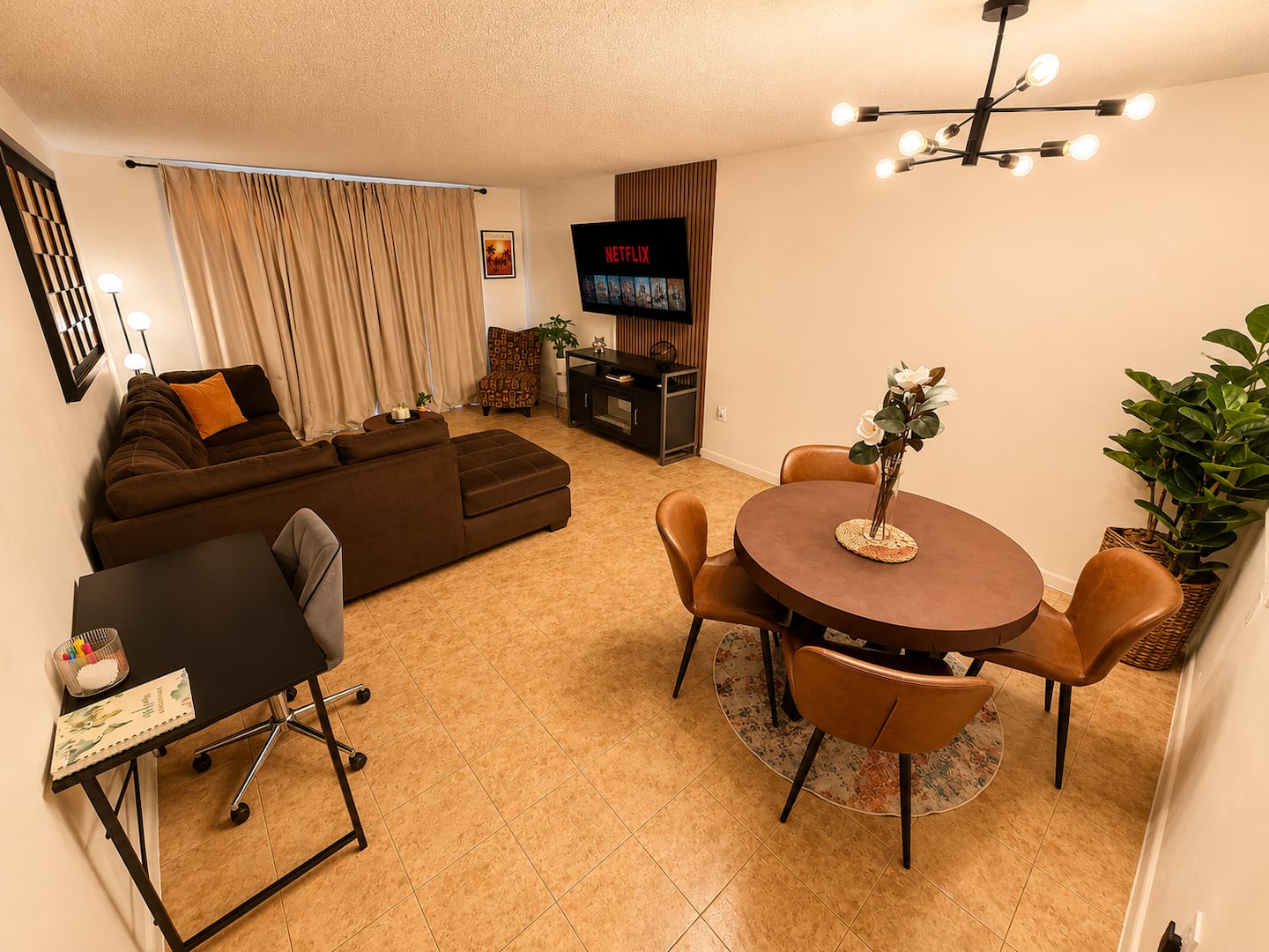 Photo 12