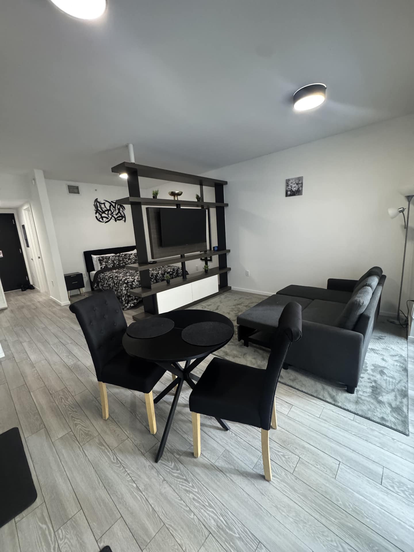 Photo 12