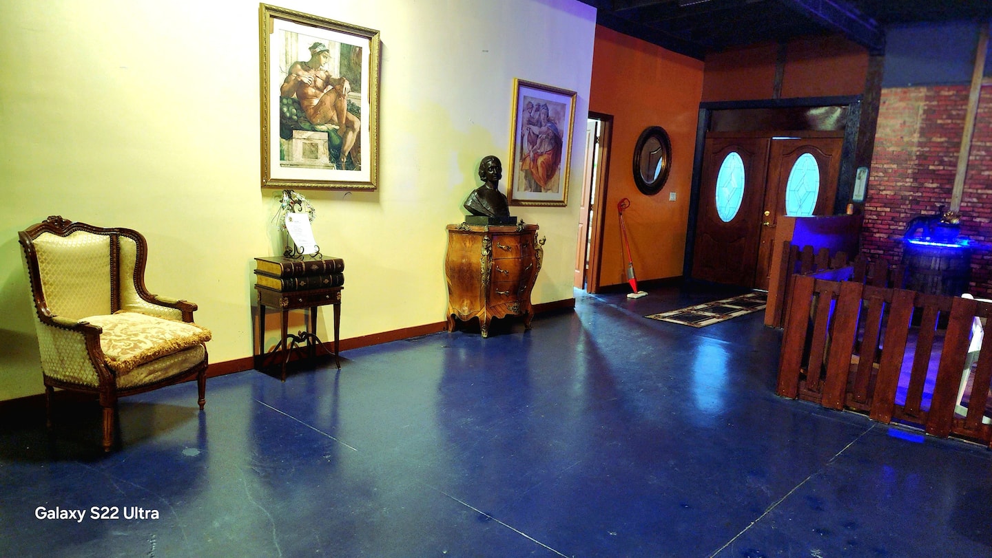 Photo 11