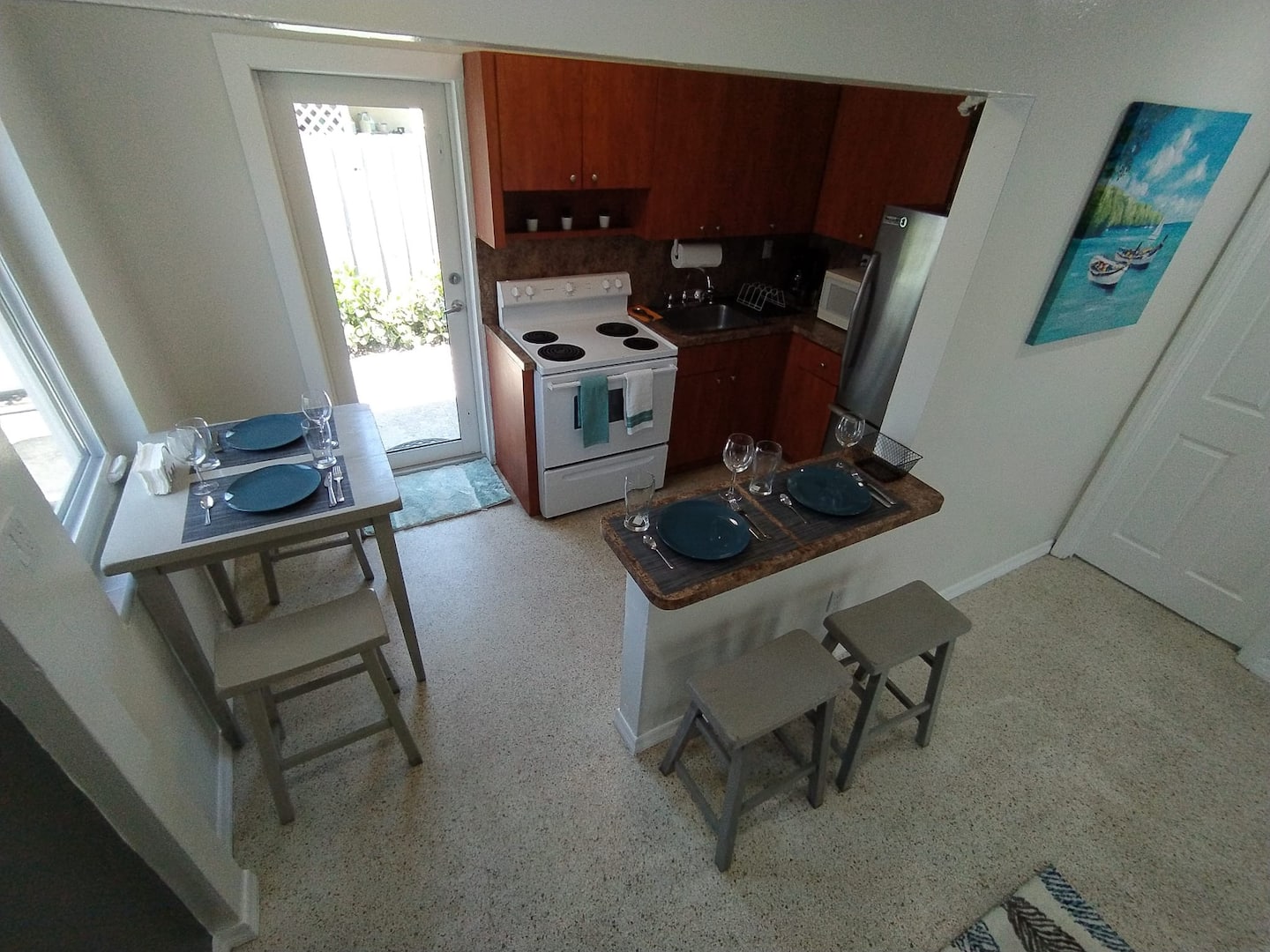 Photo 10
