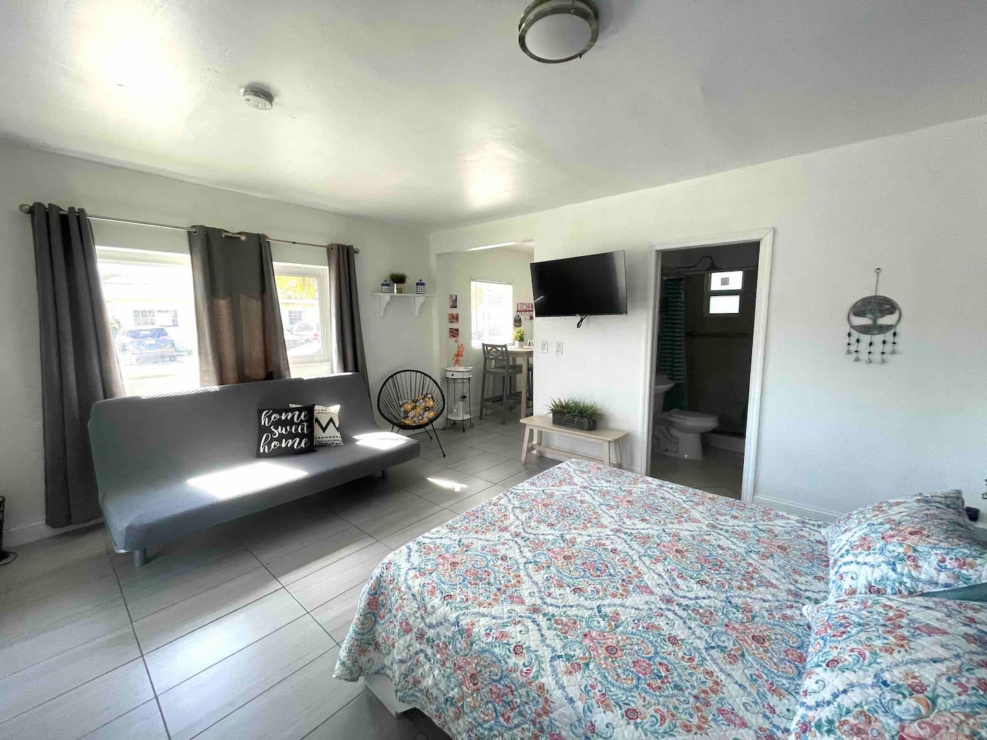 Photo 8