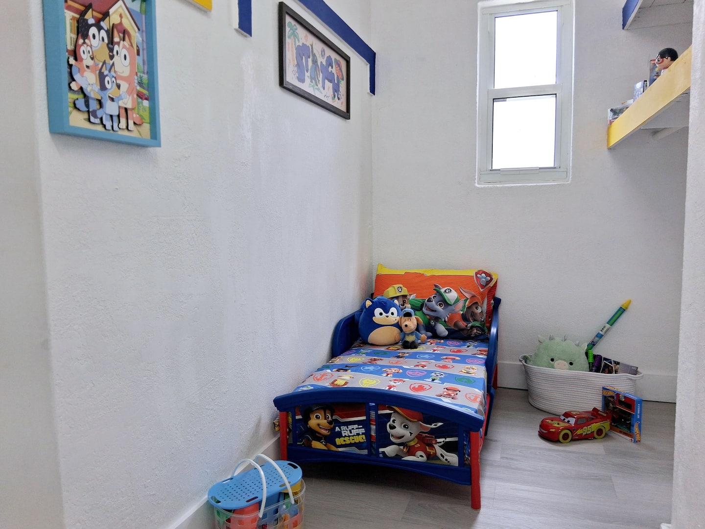 Photo 10