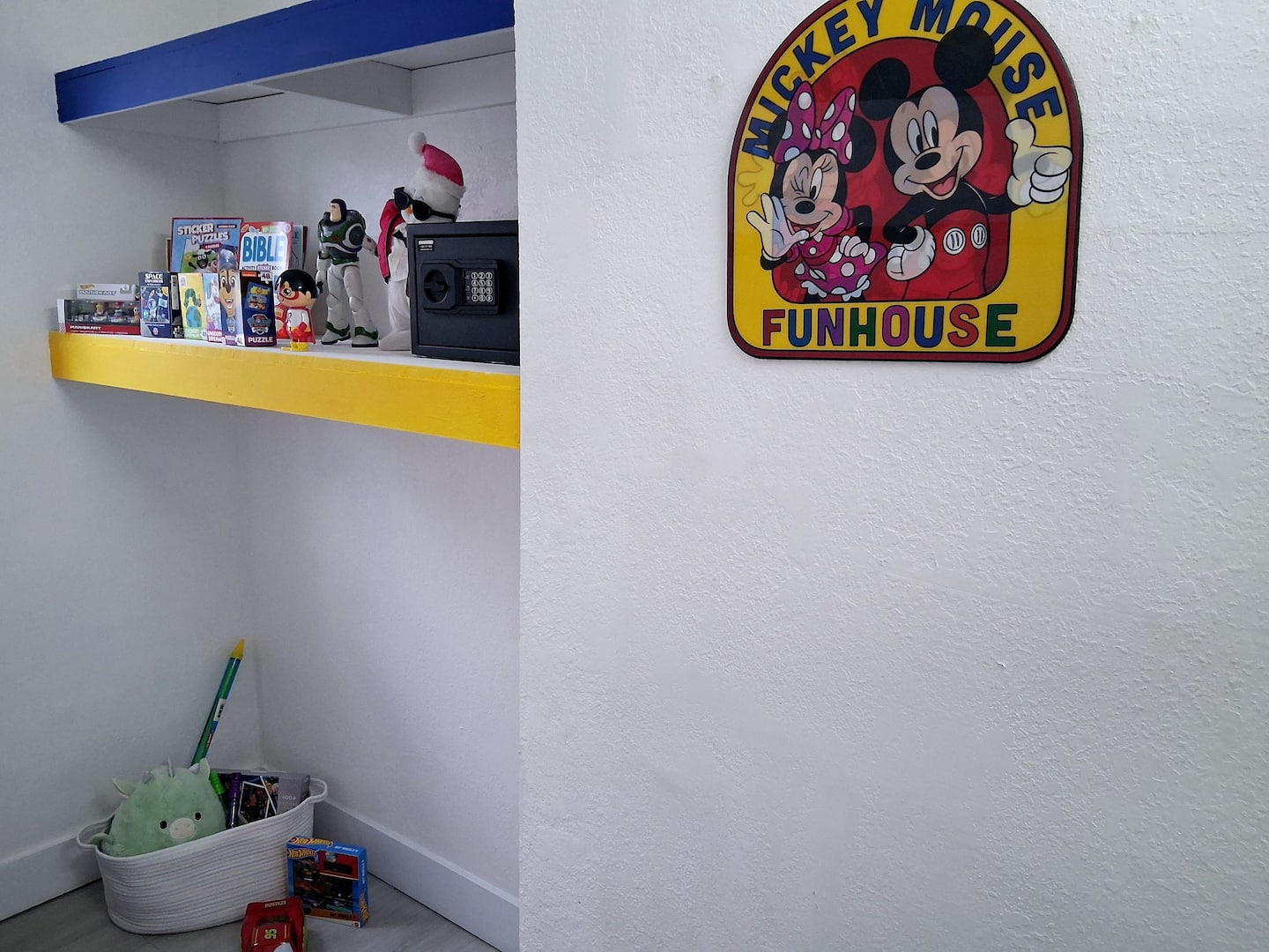Photo 12