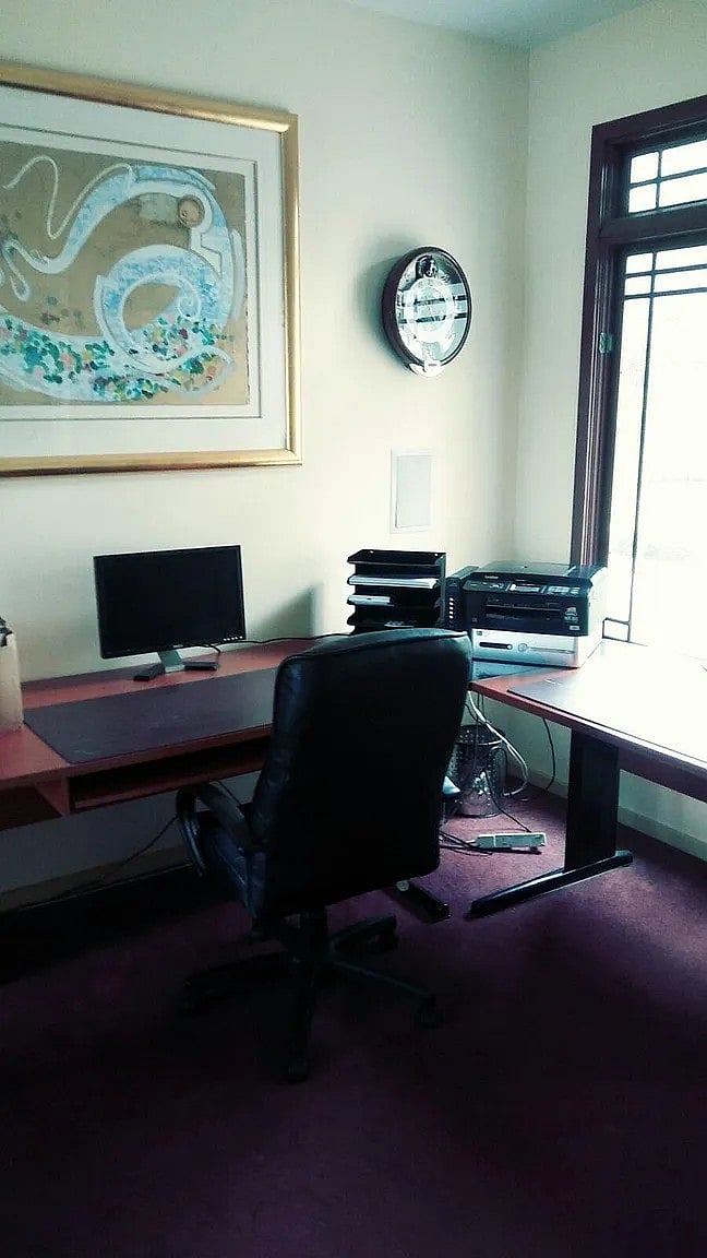 Photo 8