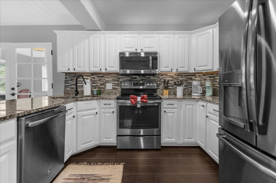 Main Photo